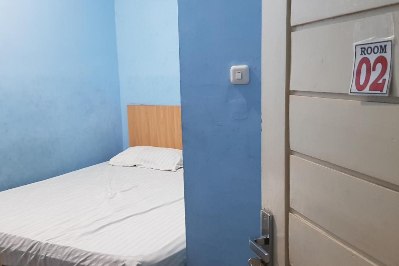 Oyo 93162 Cempaka Syariah Hotell Medan Eksteriør bilde